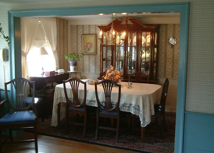 Truman Gillet House B & B