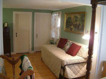 Truman Gillet House Bed and breakfast 2*